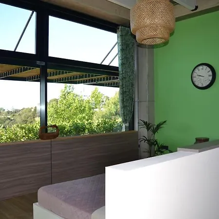 Zephyr Luxe Sea And Mountain View דירה *