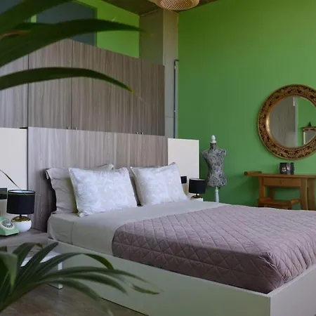 Zephyr Luxe Sea And Mountain View דירה *