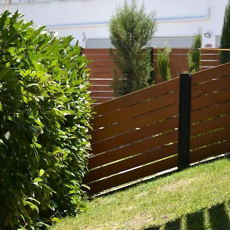 Zephyr Luxe Sea And Mountain View