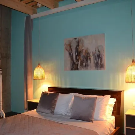 Zephyr Luxe Sea And Mountain View Apartament Sgourou