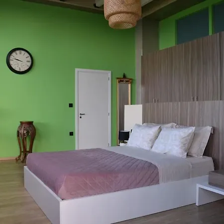 Zephyr Luxe Sea And Mountain View Apartament Sgourou