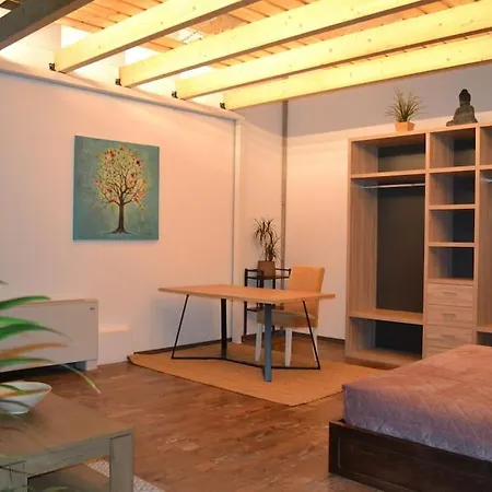 Zephyr Luxe Sea And Mountain View Apartament Sgourou