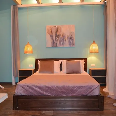 Zephyr Luxe Sea And Mountain View Apartament